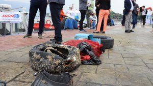 İzmit Körfezi’nde deniz salyası seferberliği başladı