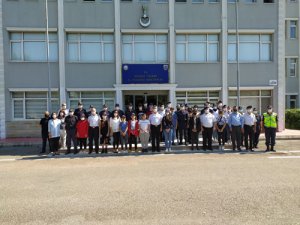 Öğrenciler komando parkurunda doyasına eğlendi