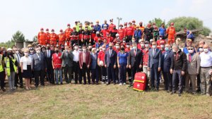 Film gibi tatbikat nefesleri kesti