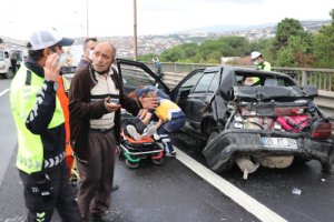 Zincirleme kazanın kilitlediği TEM Otoyolu havadan görüntülendi