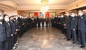 Emniyet Müdürlüğünde terfi töreni