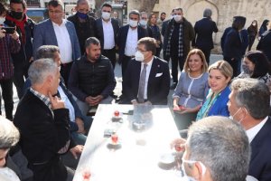 Selin Sayek Böke Kocaeli'de 