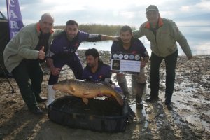 Sazan tutma yarışmasında ödüller sahiplerini buldu