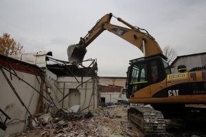 Kocaeli Fuarı’nda ilk yıkım