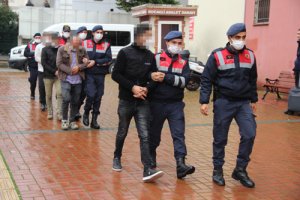 Kablo hırsızlarına suçüstü!