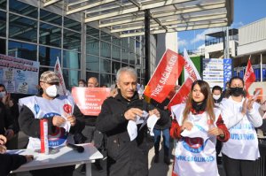 Türk Sağlık-Sen: Kamu işvereni kaşıkla verip kepçe ile geri alıyor