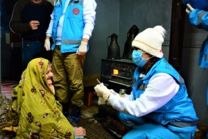 1 metre karda müthiş mücadele