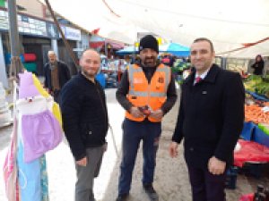 Yeniden Refah Kartepe'de  sahaya indi