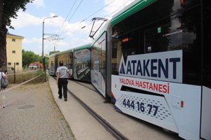 İki tramvay böyle çarpıştı