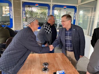  DİLOVASI’NDA KÖYLERE GİTTİ, İLÇEDE ZİYARETLER YAPTI