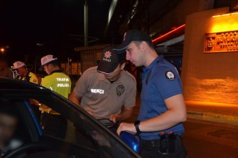 Kocaeli polisinden Türkiye Güven Huzur uygulaması