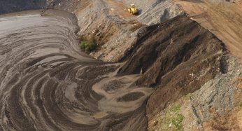 Körfezi temizlemek için hiçbir çaba yok!