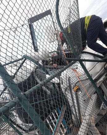 Büyükakın’dan kritik maç öncesi Kocaelispor’a moral ziyareti