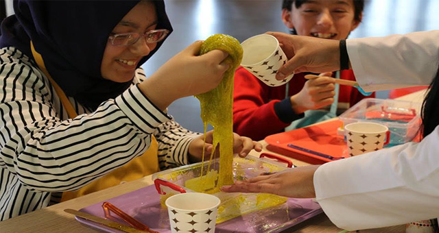  Tatilin tadını çıkardılar