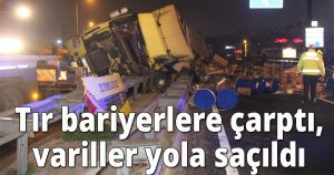 Tır bariyerlere çarptı