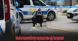 Caddede karşılaşan husumetliler dehşet saçtı