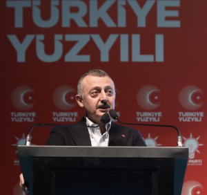 Büyükakın, Dünyayı aç bırakan ve bombalatanlar kazanamayacak