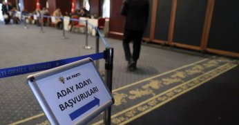 AK Parti'de milletvekili aday adaylığı süresi uzatıldı 