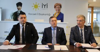 İYİ Parti Kocaeli’de seçime 1 ay kala önemli toplantı