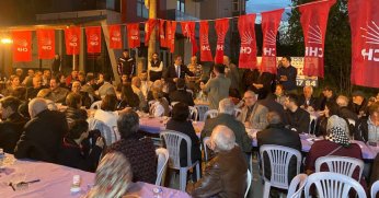 CHP Başiskele’den sokak iftarı