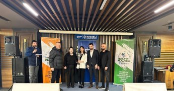  Kazandıkları ödülleri çocuklara gönderdiler