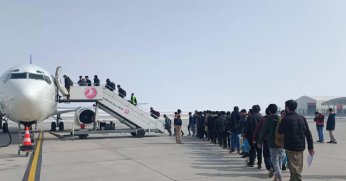 Kocaeli'de 10 kaçak göçmen sınır dışı edildi