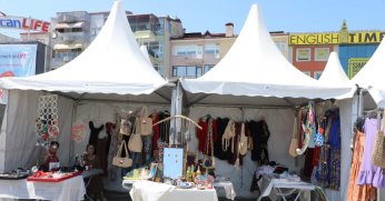 Deprem bölgesinden gelen esnaf Ucuzluk Panayırında 