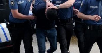 1'i polis 3 yaralı, 4 gözaltı