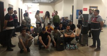 Kocaeli’den 18 kaçak göçmen sınır dışı edildi