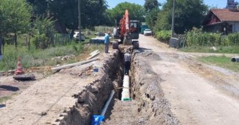 İSU yeni içme suyu ve kanalizasyon hattı yapıyor