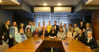 Çocuklar okulda açlıktan bayılıyor