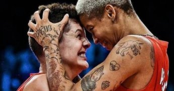 Ebrar Karakurt, Vargas'a İstiklal Marşı öğretiyorum