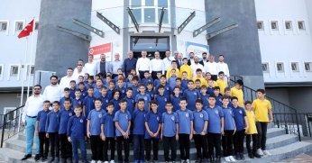 Büyükakın’dan okul yaptıran hayırseverlere teşekkür