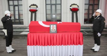 Polis memuru göz yaşları ile ebediyete uğurlandı