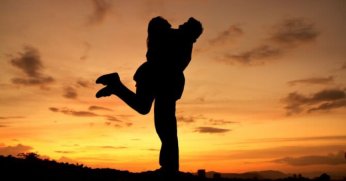 Kim daha mutlu, kadınlar mı, erkekler mi ?