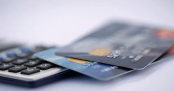 Kredi kartında nakit avans ve KMH faiz oranlarını artırdı