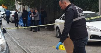 Sokak ortasında vurup kaçtı