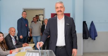 Üç belediyeyi kazanmış olmakla övünemeyiz