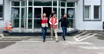 Araç hırsızları yakalandı