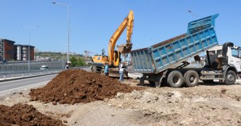 Yeşilova-Solaklar Kavşağı’nda çevre düzenlenmesi