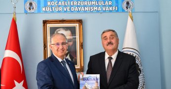  Rektör Cantürk, Erzurumlularla buluştu