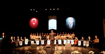 Büyükşehir TSM Korosu baharı şarkılarla karşıladı