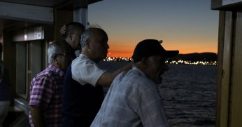 Büyükşehir’den 65’lik çınarlara mehtap turu