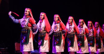 Halk müziği yarışmasında muhteşem final