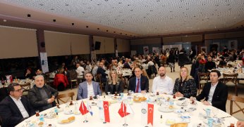Önce iftar, sonra istişare toplantısı