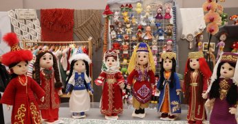 Körfez ilçe sergisinde Türk Dünyası rüzgârı esti