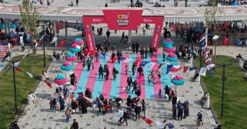 Milli İrade Meydanı ilk gün dolup taştı