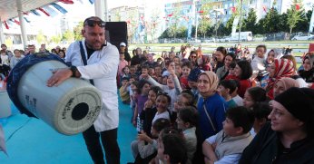 Bilim Şov, 23 Nisan’a renk kattı