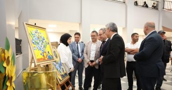 Umutla Büyüyen Bir Gelecek Demektir