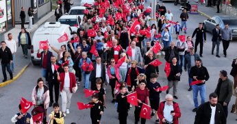 Kortej ve Gençlik Konseriyle Taçlandı